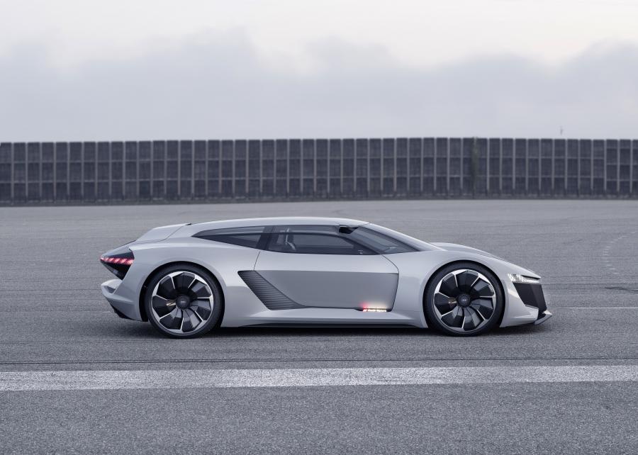  Audi PB 18 e-tron 2018 года  (фото 31 из 51)